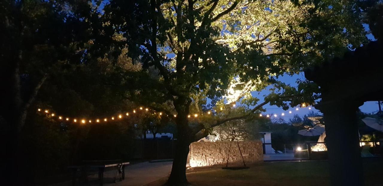 Les Gites De L'Arbousier Quissac  Buitenkant foto